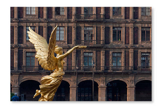 Cadre mural et panneau en tissu « Vieille ville de Mexico » (16 x 24 po) | Mexico Old Town 16 po x 24 po : Cadre d'art mural et panneau de tissu | D44GUGRL