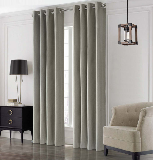 Edison Light Grey Grommet Curtain Panel - 52 X 84|Panneau de rideau à œillets Edison gris clair - 52 po x 84 po