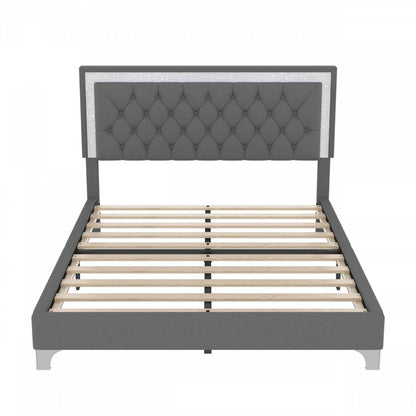 Cadre de lit rembourré Sophia avec lumières LED et tête de lit capitonnée en velours, queen size, lit queen gris | Cadre De Lit Sophia Tapisse Avec Eclairage Led Et Tete De Lit Capitonnee En Velours, Taille Queen, Gris