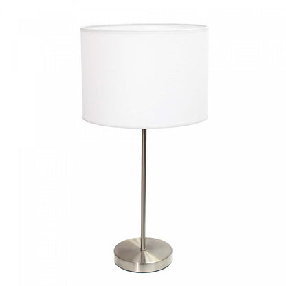 Simple Designs Brushed Nickel Stick Lamp with Fabric Shade, White Table Lamp|Lampe de table blanche Simple Designs avec pied mince nickel brossé|D21RJG62