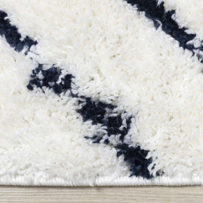 Taylor Diamonds Shag Area Rug - 7'10 x 10'6|Carpette à poil long Taylor à motif de diamants - 7 pi 10 po x 10 pi 6 po