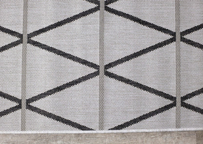 Carpette Jackson à motif de diamants pour l’intérieur et l'extérieur - 6 pi 7 po x 9 pi 6 po