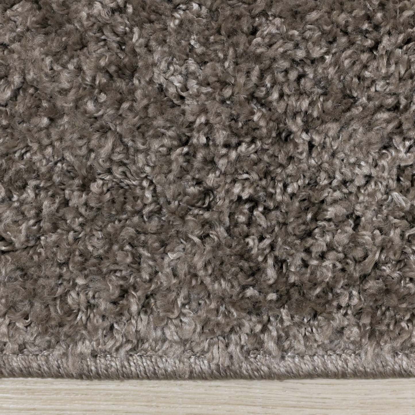 Brooklyn Taupe Shag Area Rug - 5'3 x 7'7|Carpette à poil long Brooklyn taupe - 5 pi 3 po x 7 pi 7 po