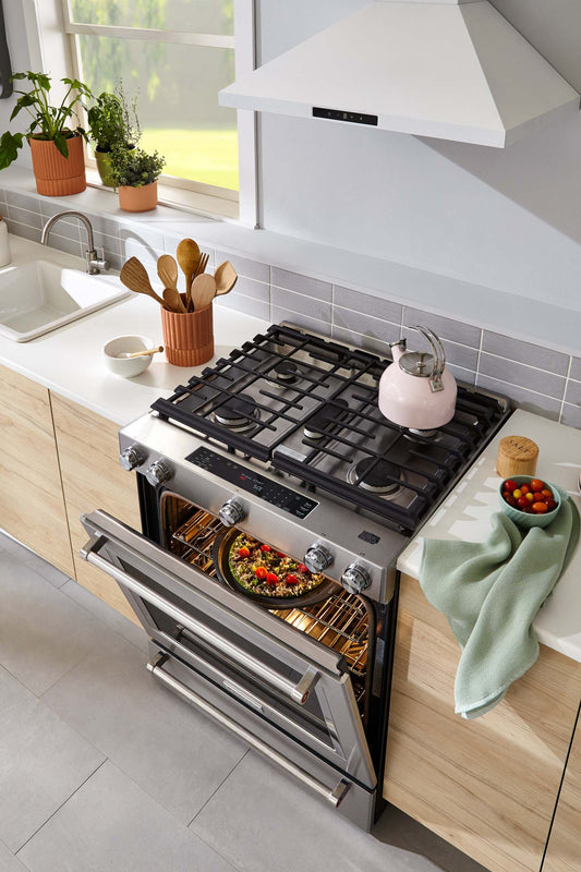 Cuisinière à gaz KitchenAid de 6,5 pi³ avec technologie AquaLiftMD et autonettoyage - acier inoxydable - KSGB900ESS