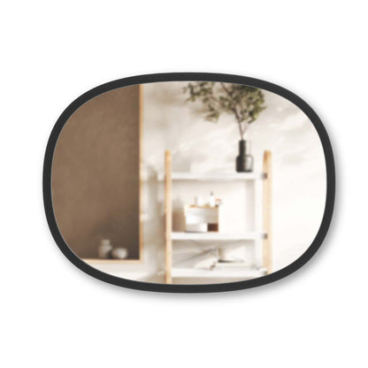 Miroir mural ovale Hub de Umbra de 24 po x 18 po - noir