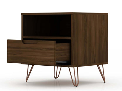 Manhattan Comfort Rockefeller Mid-Century Modern Nightstand with Drawer - Brown|Table de nuit Rockefeller de Manhattan Comfort de style moderne du milieu du 20e siècle avec tiroir - brune