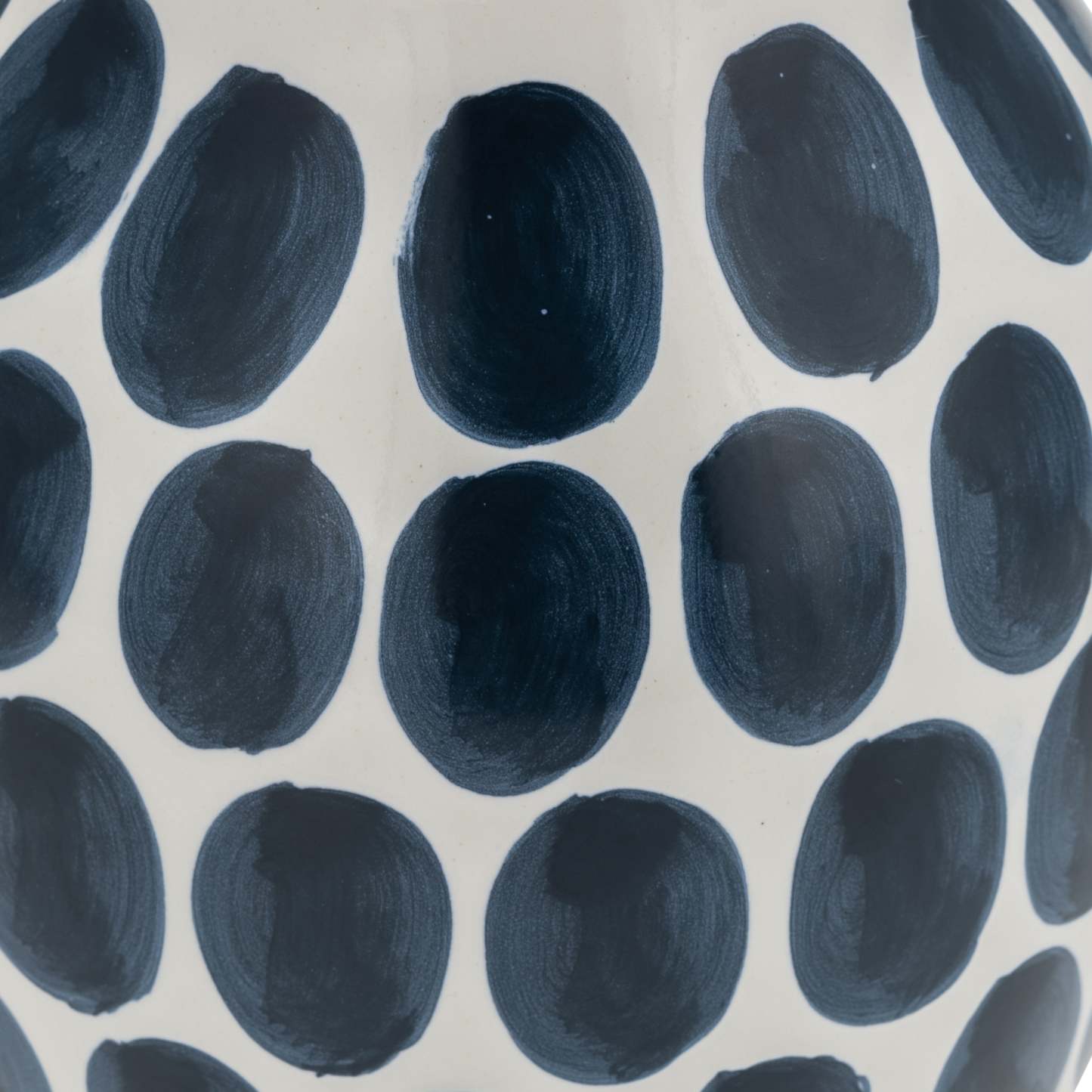 Vase à fleurs de 10 po en céramique à motif à pois bleu marine - blanc