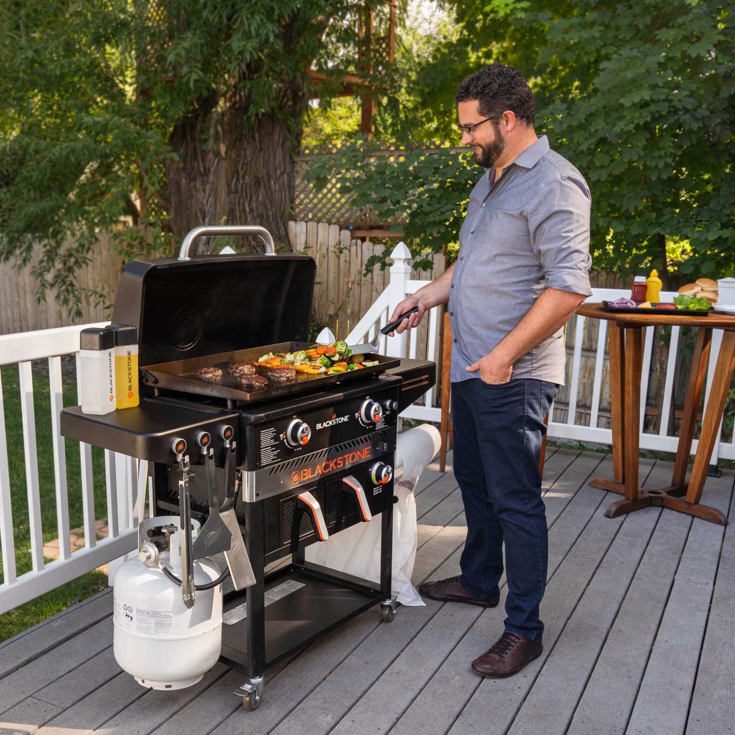 Station de plaque chauffante et de friteuse à air Patio de Blackstone de 28 po - 1962