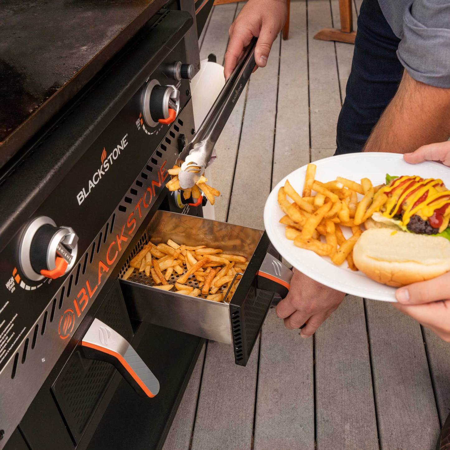 Station de plaque chauffante et de friteuse à air Patio de Blackstone de 28 po - 1962