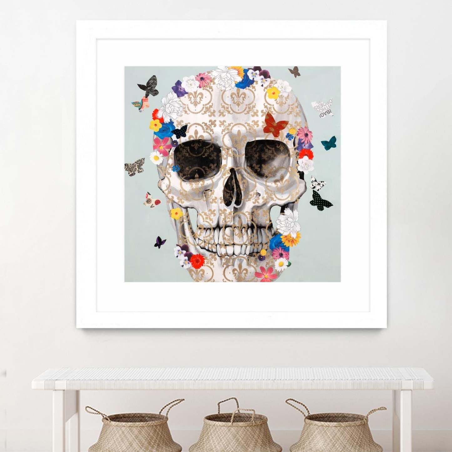 Party Favor Matted and Framed White 36x36 Wall Art|Œuvre d'art murale encadrée blanche et mate « Party Favor » 36 x 36