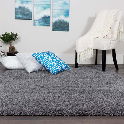 Victoria Grey Shag 3 x 5 Area Rug|Carpette à poils longs Victoria grise 3 x 5|D80GCCAQ