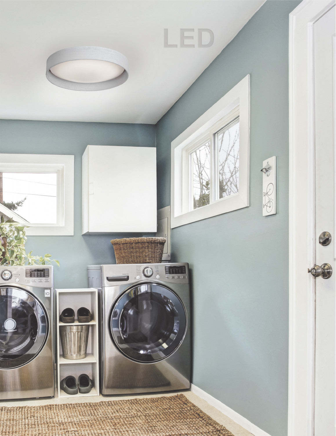 Dainolite Cfled Flush Mount 15 Micro White Shade Lamp|Petit plafonnier affleuré Cfled de Dainolite de 15 po, avec abat-jour blanc