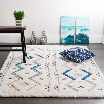 Lola Chevron 4x6 Area Rug|Carpette Lola à motifs de chevrons 4 x 6|D80GH4BT