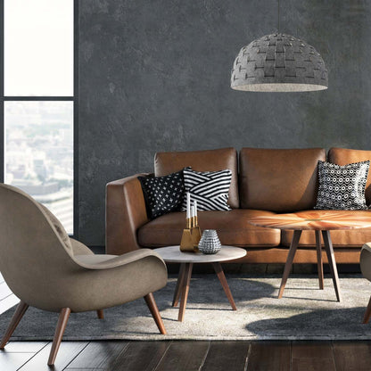 Dainolite Priscilla 1 Light Pendant Matte Black Grey Felt Shade Lamp|Luminaire suspendu Priscilla de Dainolite avec abat-jour en feutre gris, fini noir mat et 1 ampoule