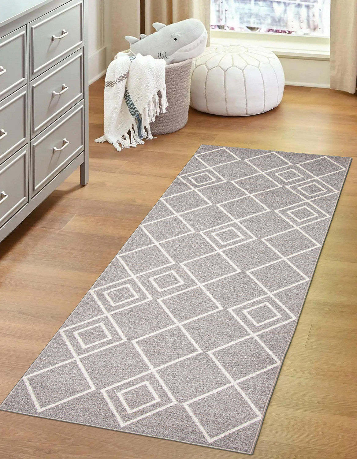 Tapis Kenza gris lavable en machine - 2'6 x 8'0|Carpette Kenza grise lavable à la machine - 2 pi 6 po x 8 pi 0 po|D86F8KNM