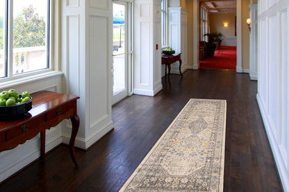 Tapis Sabra Bleu - 2'7 x 8'0|Carpette Sabra bleu - 2 pi 7 pox 8 pi 0 po| D28Q7IQY