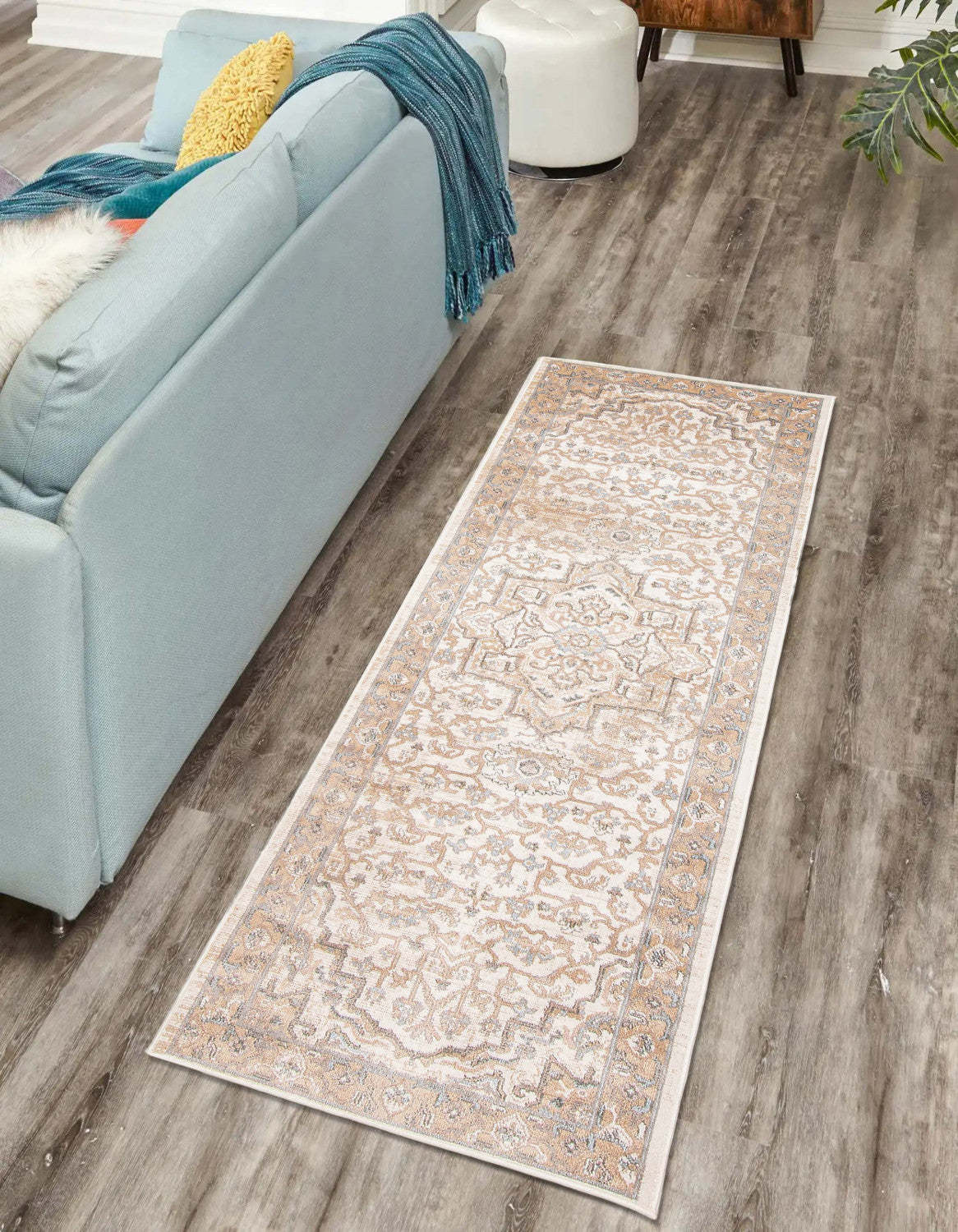 Stassie Ivory Runner Area Rug - 2'8 X 8'2  | Tapis de couloir Stassie ivoire - 2 pi 8 po x 8 pi 2 po