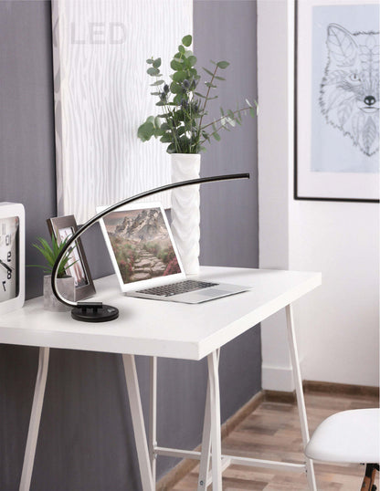 Lampe de bureau Dainolite 18w finition noire|Lampe de bureau de Dainolite avec finition noire et ampoule à DEL de 18 W