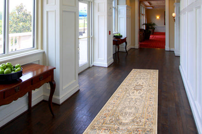 Maisie Grey Area Rug - 2'7 x 8'0|Carpette Maisie gris - 2 pi 7 pox 8 pi 0 po| D29DQAWA