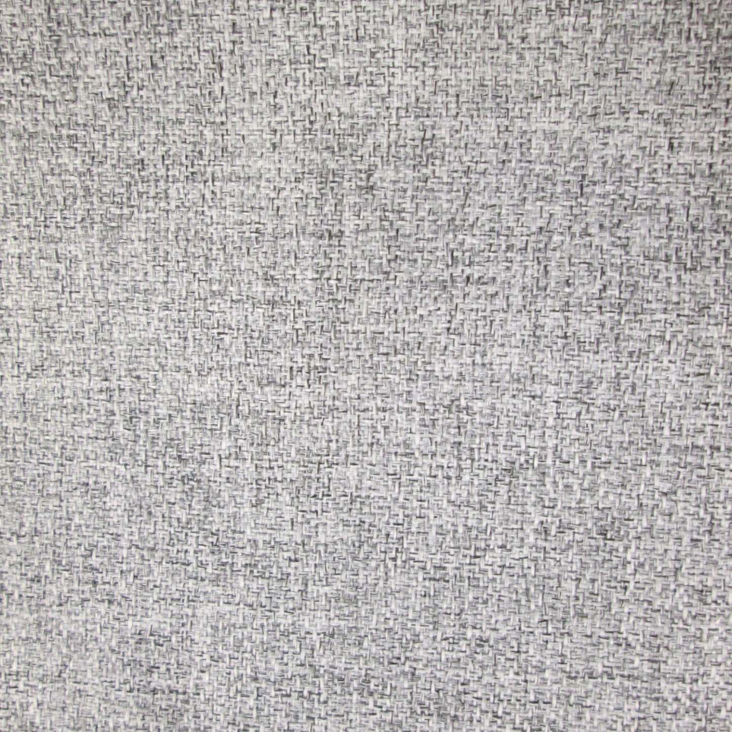 Habitat Linum Light Grey Light Filtering Grommet Curtain Panel - 50 x 84|Panneau de rideau filtrant la lumière à œillets Linum gris clair d'Habitat - 50 x 84