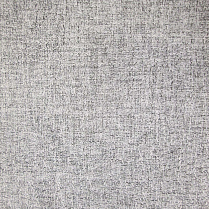 Habitat Linum Light Grey Light Filtering Grommet Curtain Panel - 50 x 95|Panneau de rideau filtrant la lumière à œillets Linum gris clair d'Habitat - 50 x 95