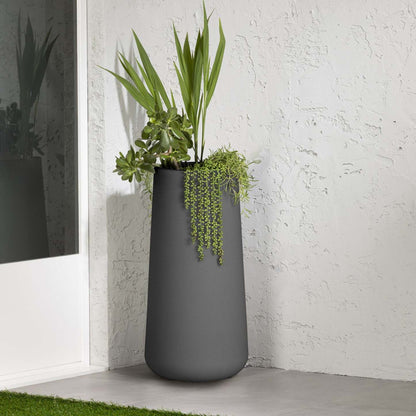 Dalya Tall Outdoor Pot Planter - Dark Grey|Cache-pot haut Dalya pour l'extérieur - gris foncé