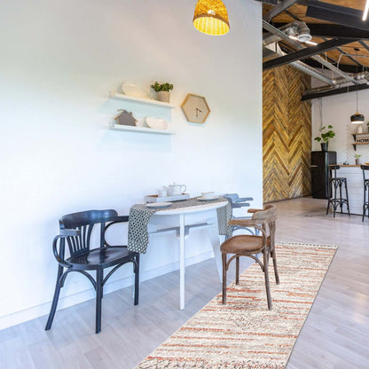 Tapis Vera aztèque ivoire/cuivre – 2'7 x 8'4| Carpette Vera Aztèque ivoirecuivre - 2 pi 7 po x 8 pi 4 po|D86FCBYG