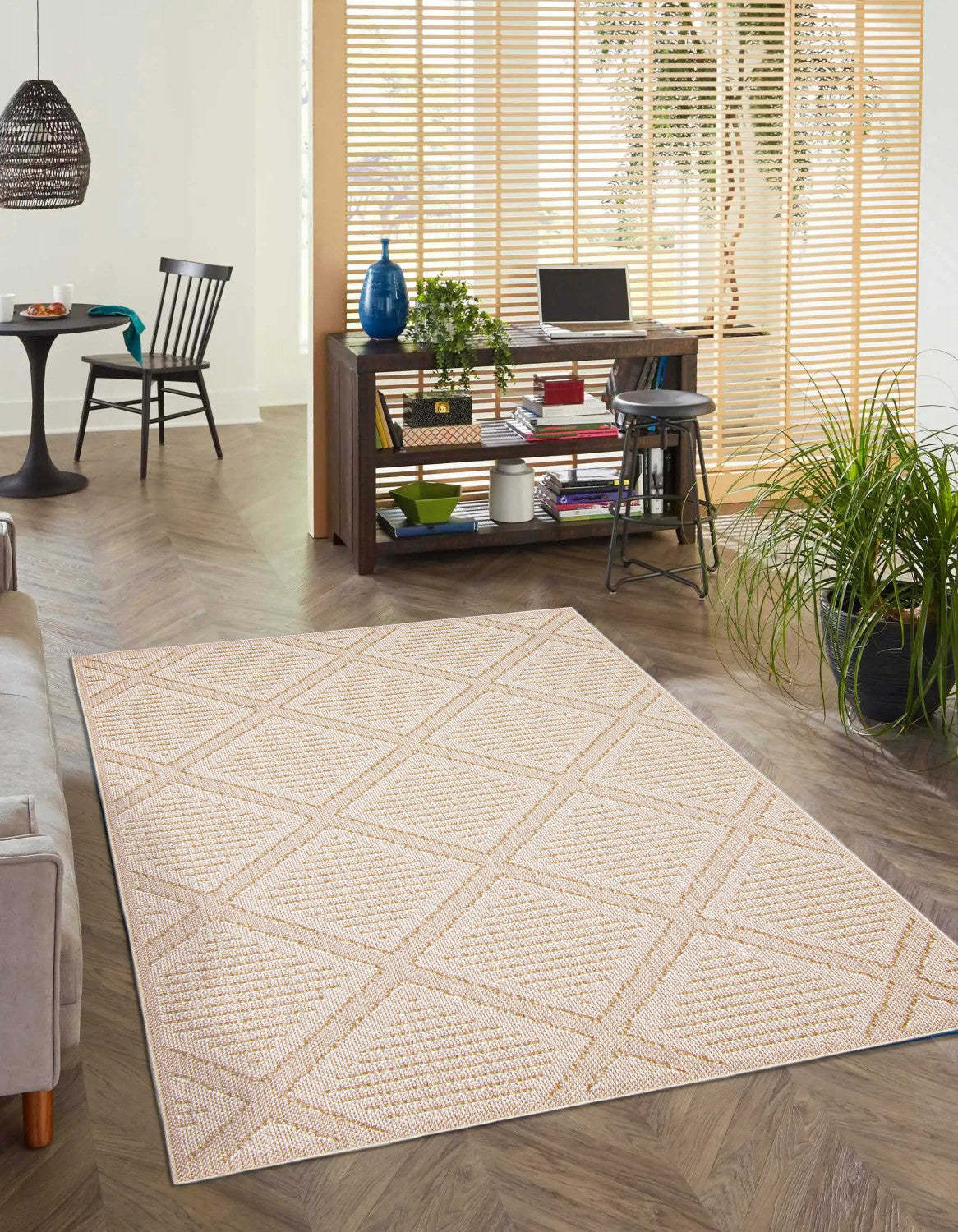 Xantha Taupe Area Rug - 4'0 x 6'0|Carpette Xantha taupe - 4 pi 0 po x 6 pi 0 po|D86F9N69