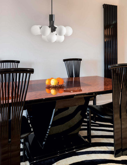 Dainolite Amanda 9 Light Chandelier Matte Black White Opal Glass Lamp|Lustre Amanda de Dainolite en verre blanc opale, avec fini noir mat et 9 ampoules