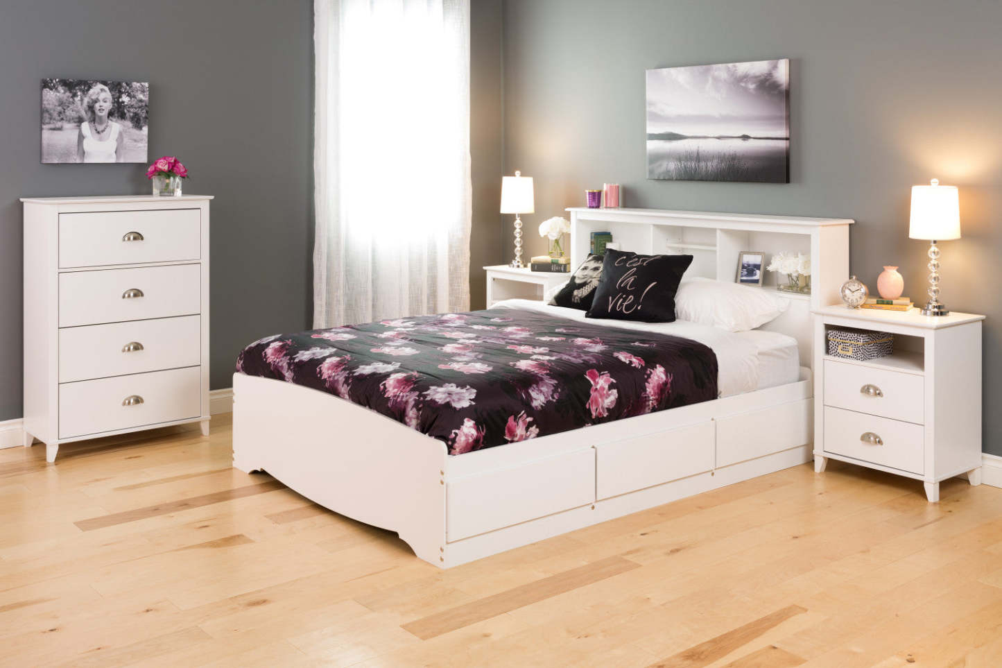 Yaletown 2-Drawer Tall Nightstand - White|Table de nuit haute Yaletown à 2 tiroirs - blanche