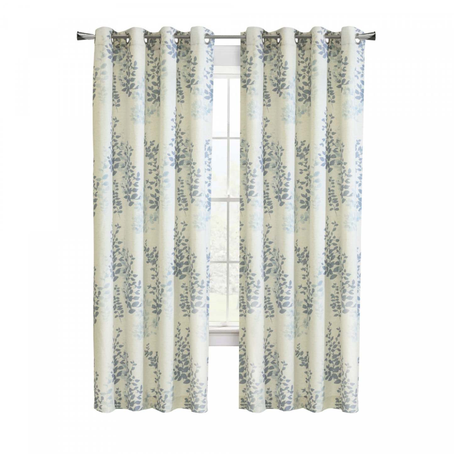 Habitat Lana Blue Light Filtering Grommet Curtain Panel - 50 x 84|Panneau de rideau filtrant la lumière à œillets Lana bleu d'Habitat - 50 x 84