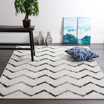 Lav Chevron Grey 3x5 Area Rug|Carpette Lav grise à motifs de chevrons 3 x 5|D80GLCN2