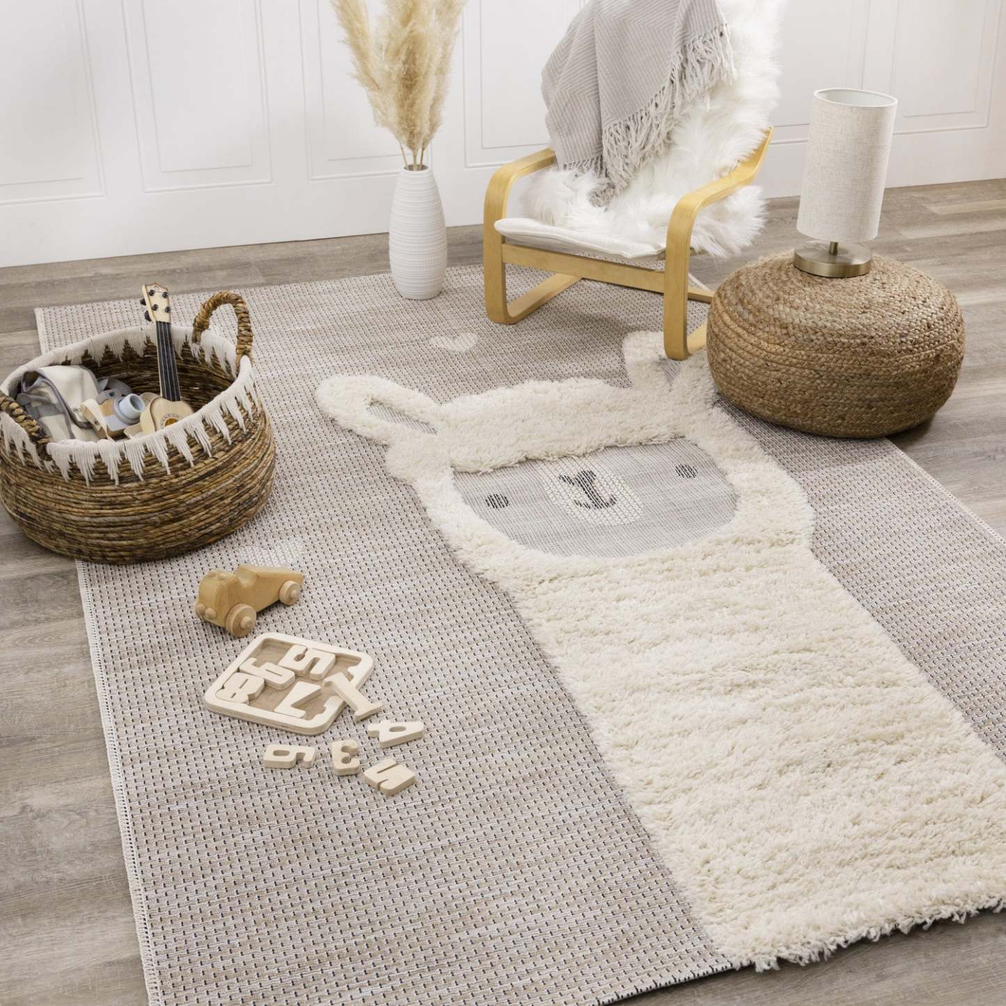 Kids Llama Area Rug - 5'3 x 7'7|Carpette à motif lama pour enfants - 5 pi 3 po x 7 pi 7 po