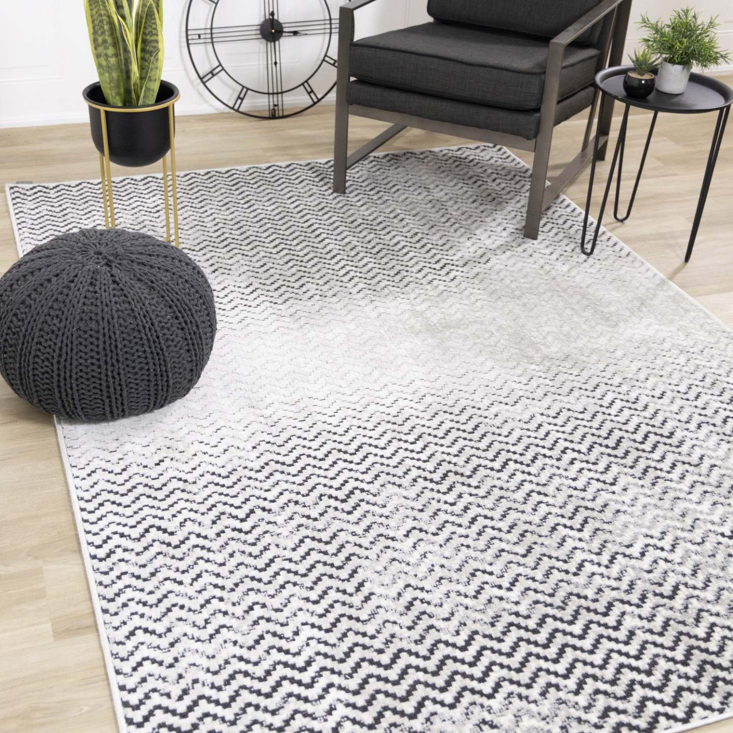 Carpette à motif de chevron lavable à la machine - 7 pi 10 po x 10 pi 6 po