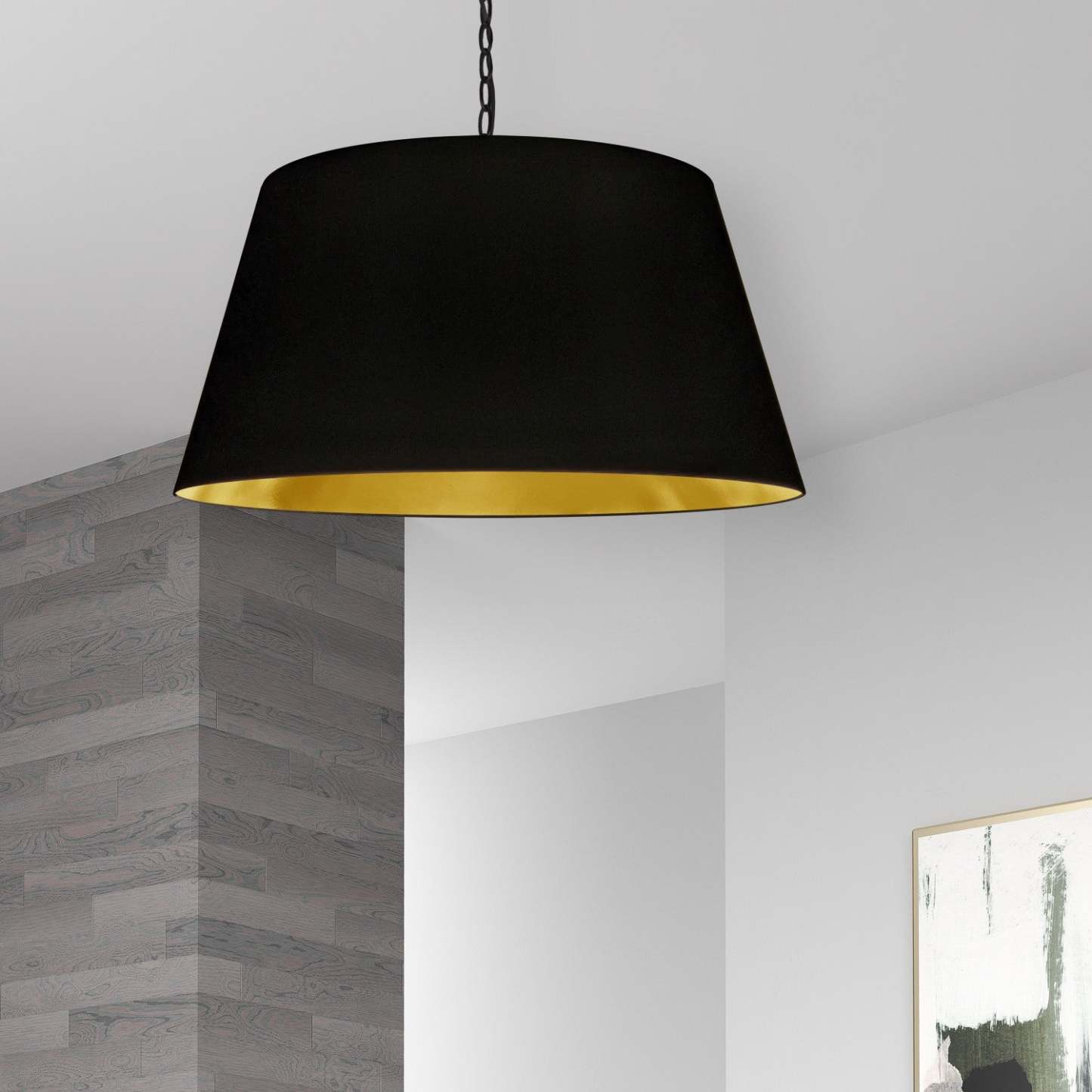 Dainolite Brynn 1 Light Pendant Large Black Finish Black/Gold Shade Lamp|Grand luminaire suspendu Brynn de Dainolite avec abat-jour noir et doré, fini noir et 1 ampoule