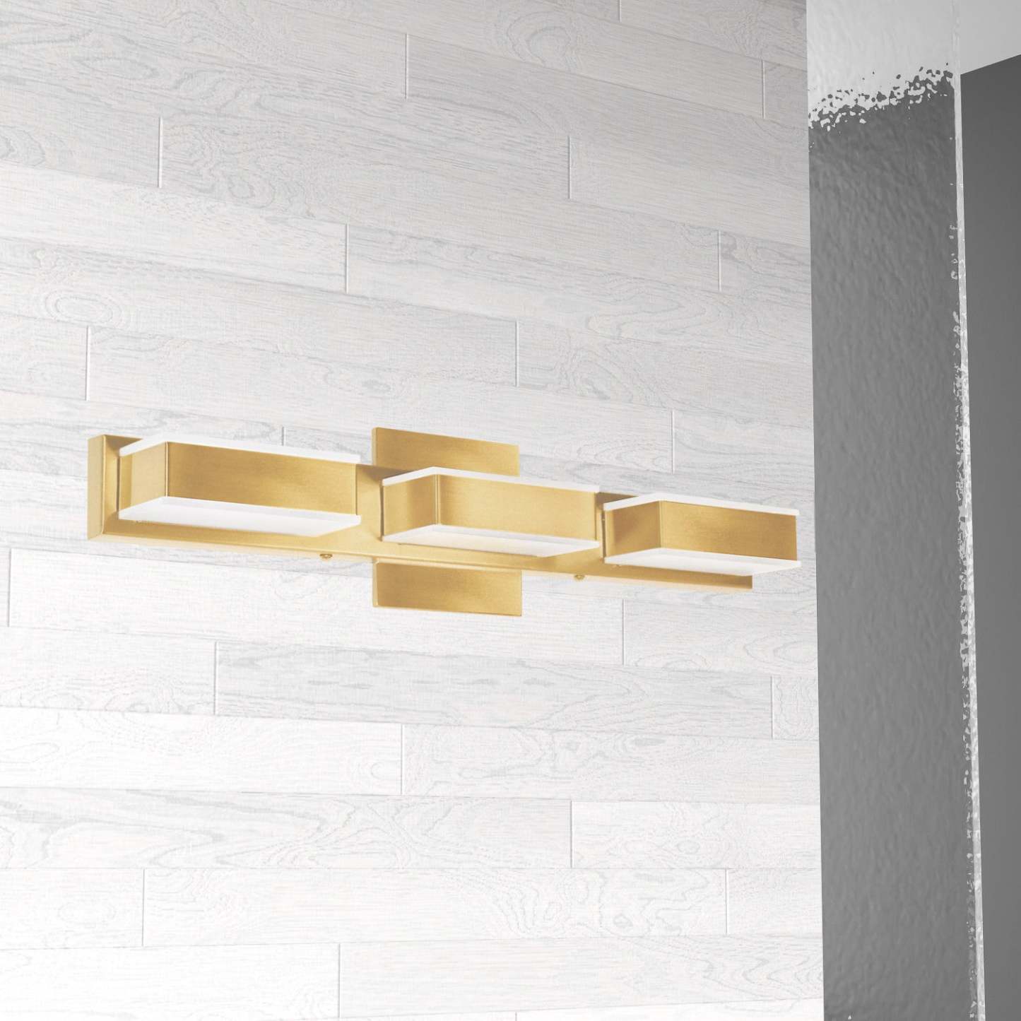 Dainolite Viola 3 Light LED Wall Vanity Light Aged Brass Finish Lamp|Lumière de coiffeuse murale Viola de Dainolite avec fini laiton vieilli et 3 ampoules à DEL