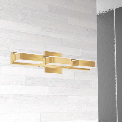 Dainolite Viola 3 Light LED Wall Vanity Light Aged Brass Finish Lamp|Lumière de coiffeuse murale Viola de Dainolite avec fini laiton vieilli et 3 ampoules à DEL