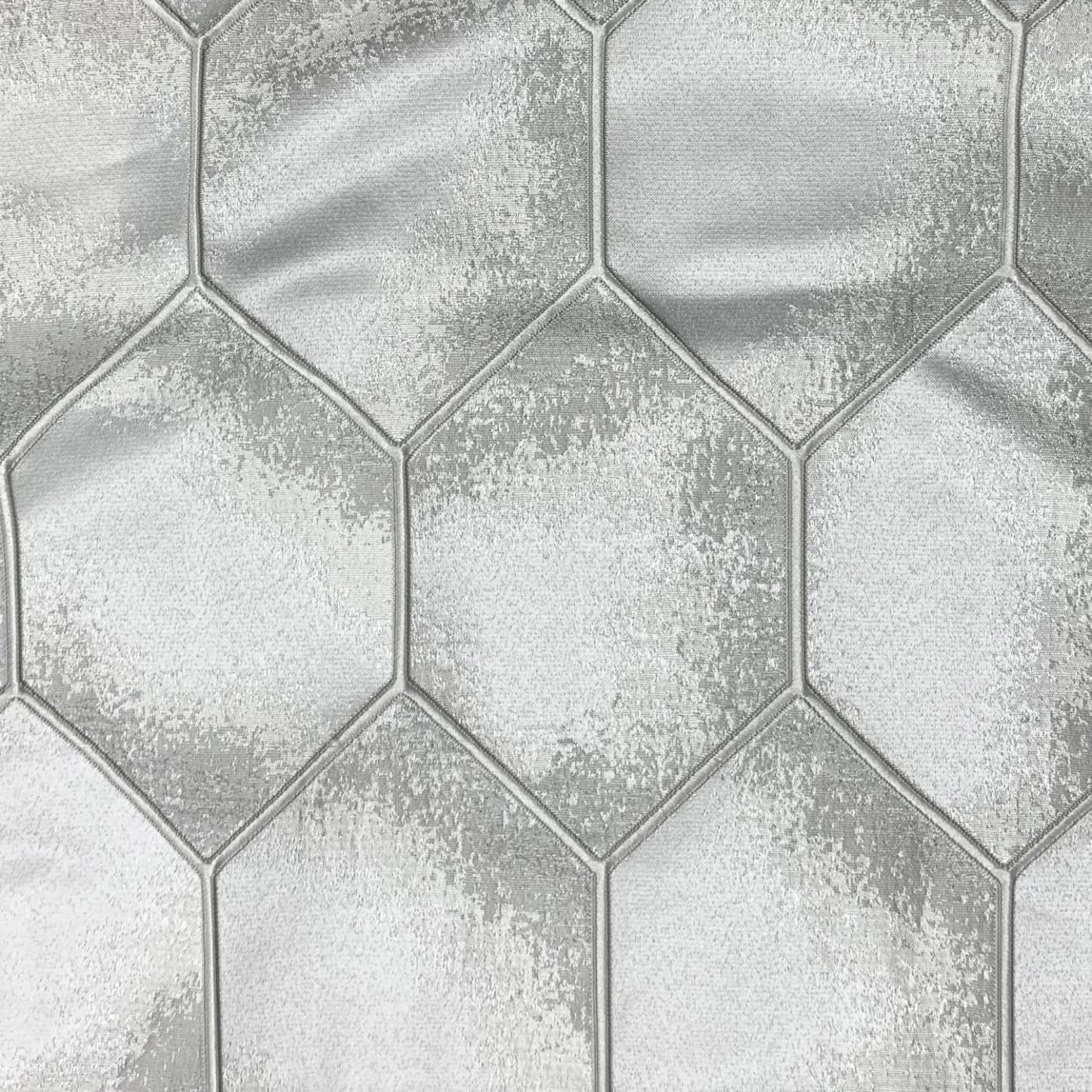 Coventry Blackout Thermal Grommet Pair of Silver Curtain Panels - 54x84|Paire de panneaux de rideaux thermique coupe-lumière argentés à oeillets Coventry - 54x84|D258D21D