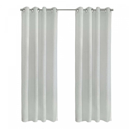 Habitat Boucle White Sheer Grommet Curtain Panel - 52 x 95|Panneau de rideau transparent à œillets Boucle blanc d'Habitat - 52 x 95