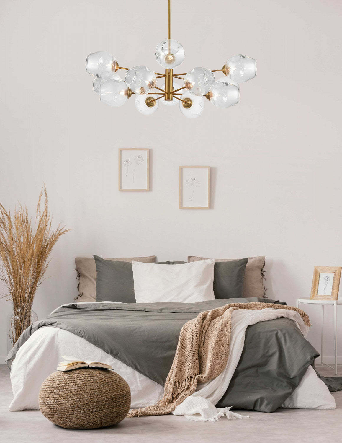 Dainolite Abii 12 Light Chandelier Vintage Bronze Finish Clear Glass Lamp|Lustre Abii de Dainolite en verre transparent, avec fini bronze rétro et 12 ampoules