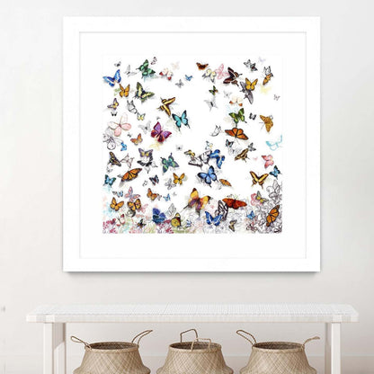 Papillon Matted and Framed White 36x36 Wall Art|Œuvre d'art murale encadrée blanche et mate « Papillon » 36 x 36