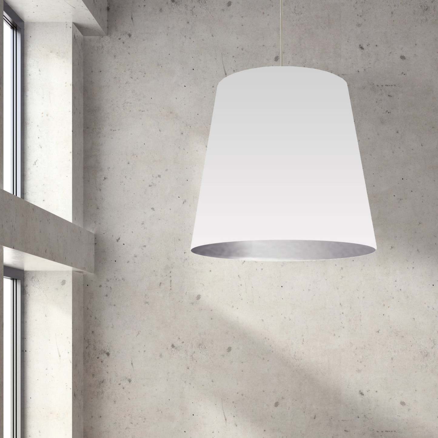 Dainolite Oversize Drum 1 Light Pendant XLarge White/Silver Shade Lamp|Très grand luminaire suspendu de Dainolite avec très grand abat-jour cylindrique blanc et argenté, et 1 ampoule