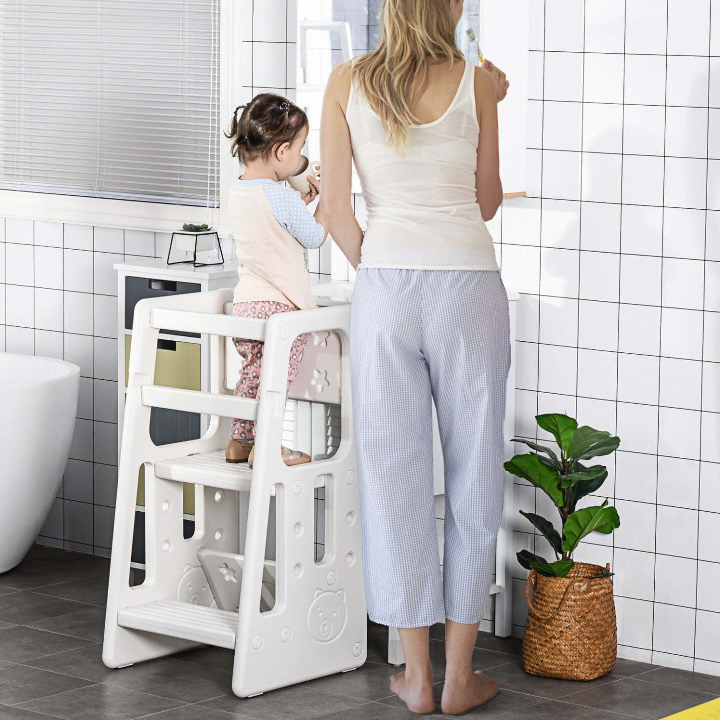 Qaba Marchepied Pour Enfants 2 Étapes Avec Plate-forme Réglable En Hauteur Et Rampe De Sécurité, Blanc|Qaba Marchepied Pour Enfants Avec Plate-forme Debout Réglable Pour Tout-petits - Tour Debout Pour Co