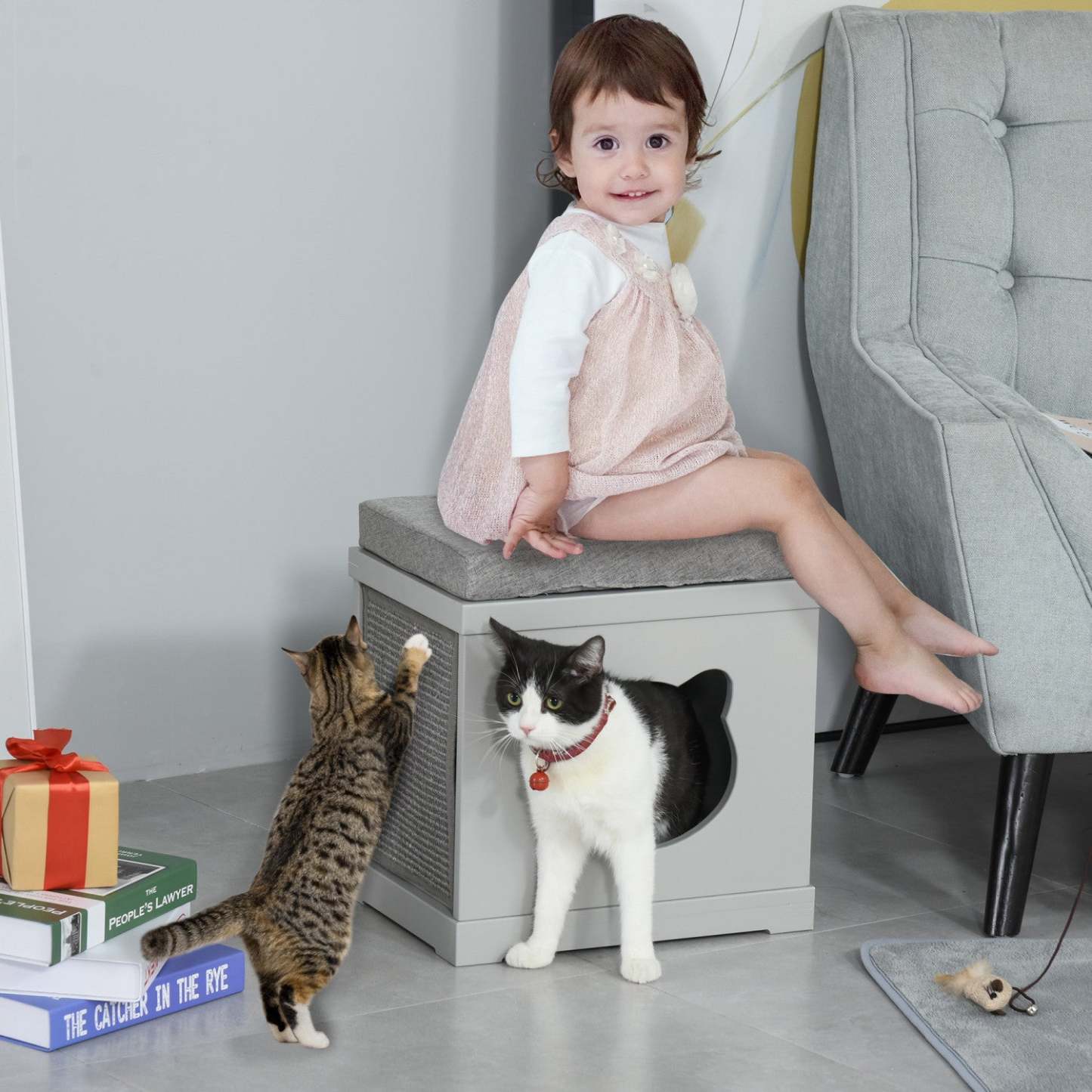 Pawhut Lit D'intérieur Pour Chat Avec Coussins Rembourrés Doux, Jolie Maison Cubique Couverte Avec 2 Griffoirs Extérieurs