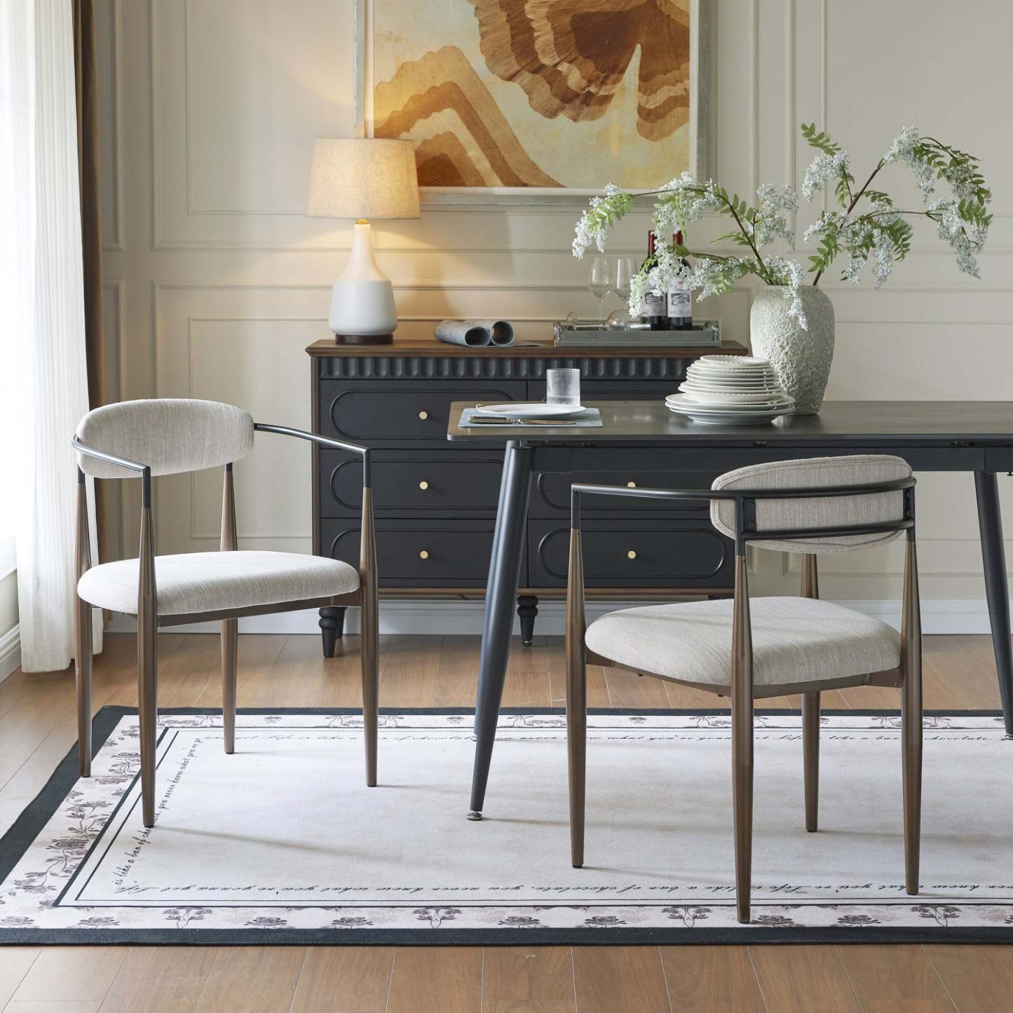 Ensemble de 2 chaises de salle à manger Mila avec tissu rembourré et structure en métal - Beige et noyer | Ensemble De 2 Chaises De Salle À Manger Mila Avec Tissu Rembourré Et Structure Métallique - Beige Et Noyer