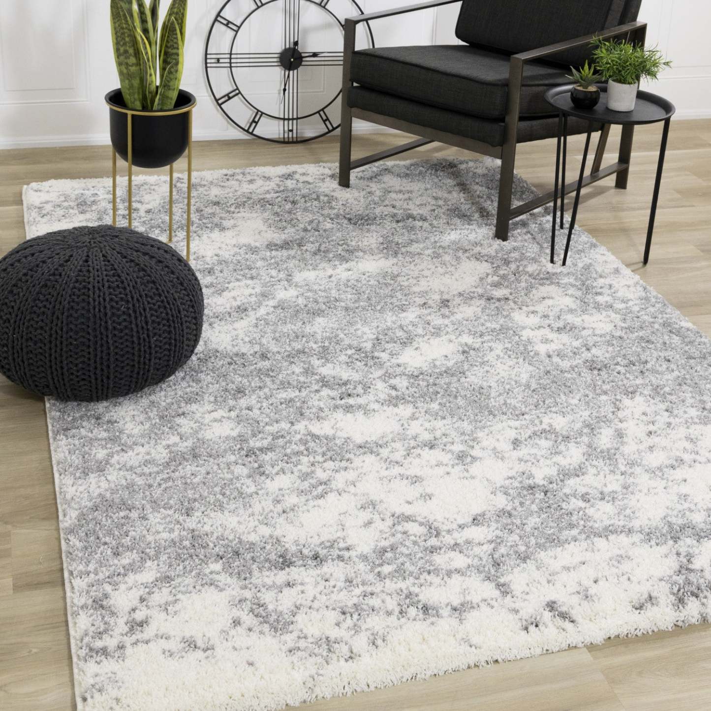 Fairmont Wispy Cloud Area Rug - 7'10 x 10'6|Carpette Fairmont à motif nuages ondulants - 7 pi 10 po x 10 pi 6 po