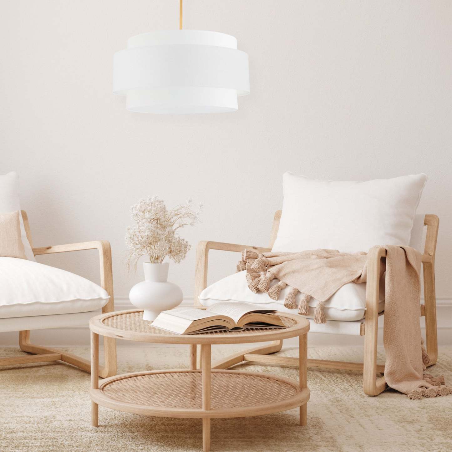 Dainolite Priya 4 Light Pendant 30 Dia Aged Brass White Shade Lamp|Luminaire suspendu Priya de Dainolite de 30 po de diamètre avec abat-jour blanc, fini laiton vieilli et 4 ampoules