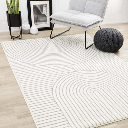 Tapis d'intérieur Forte White Grey Curved Arches - 6'7 x 9'6|Carpette Forte blanche et grise à motif d'arches courbées pour l'intérieur - 6 pi 7 po x 9 pi 6 po