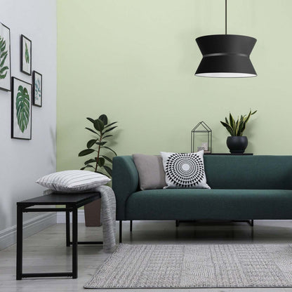 Dainolite Caterine 4 Light Pendant 24 Dia Matte Black Finish Black Ring/Black Shade Lamp|Luminaire suspendu Caterine de Dainolite de 24 po de diamètre, avec abat-jour noir, anneau noir, fini noir mat et 4 ampoules