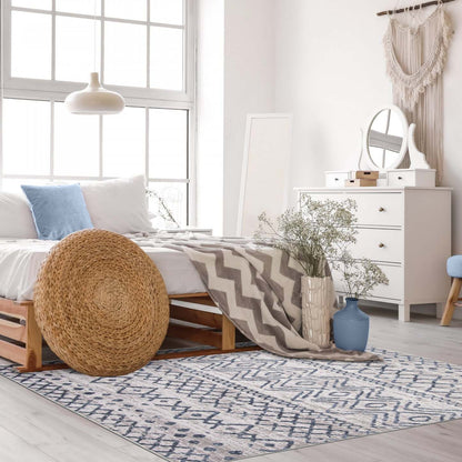 Dita Blue Area Rug - 5'3 X 7'3 |Tapis Dita bleu - 5 pi 3 po x 7 pi 3 po